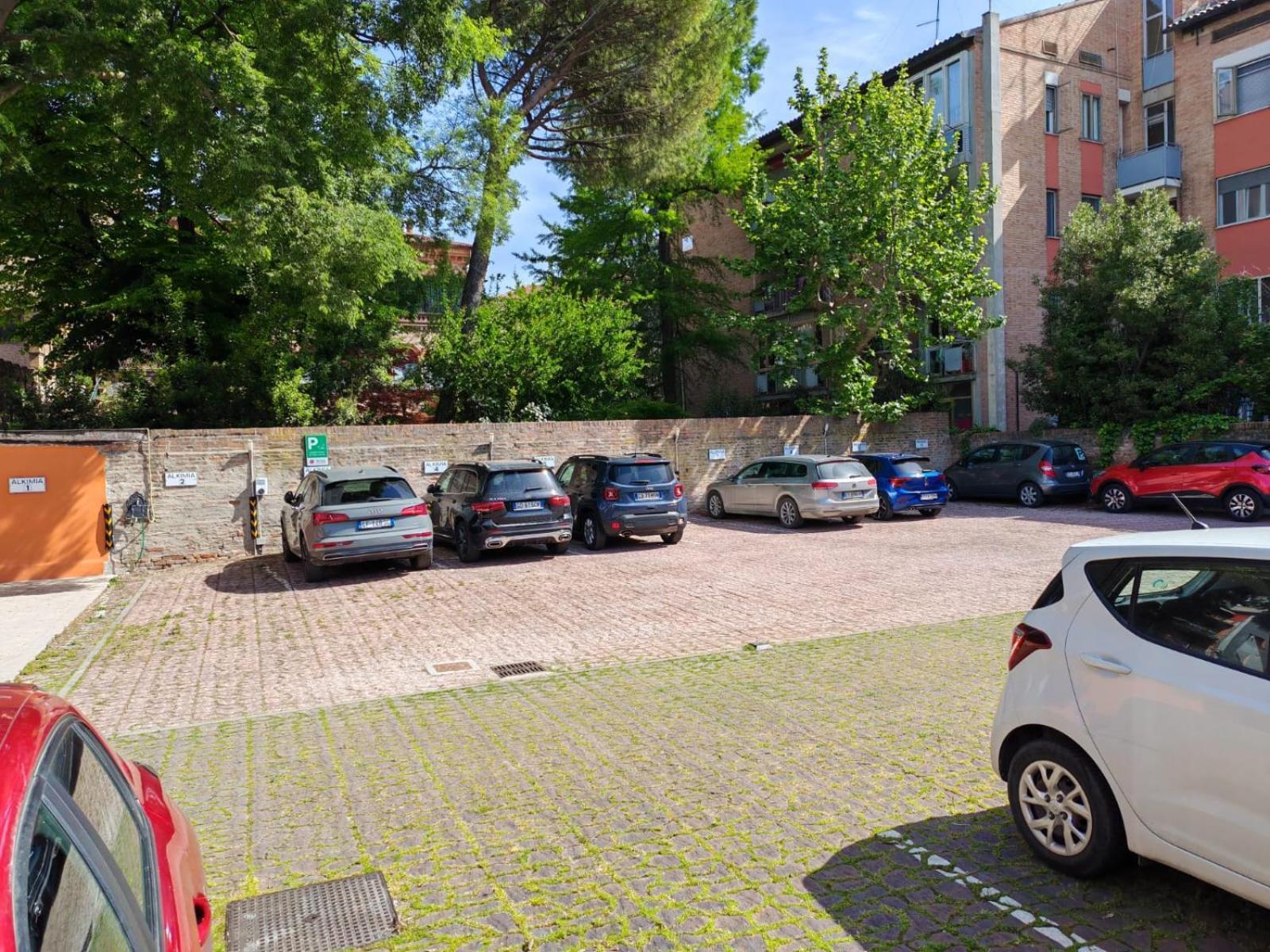 Alkimia Smart Rooms Феррара Екстер'єр фото