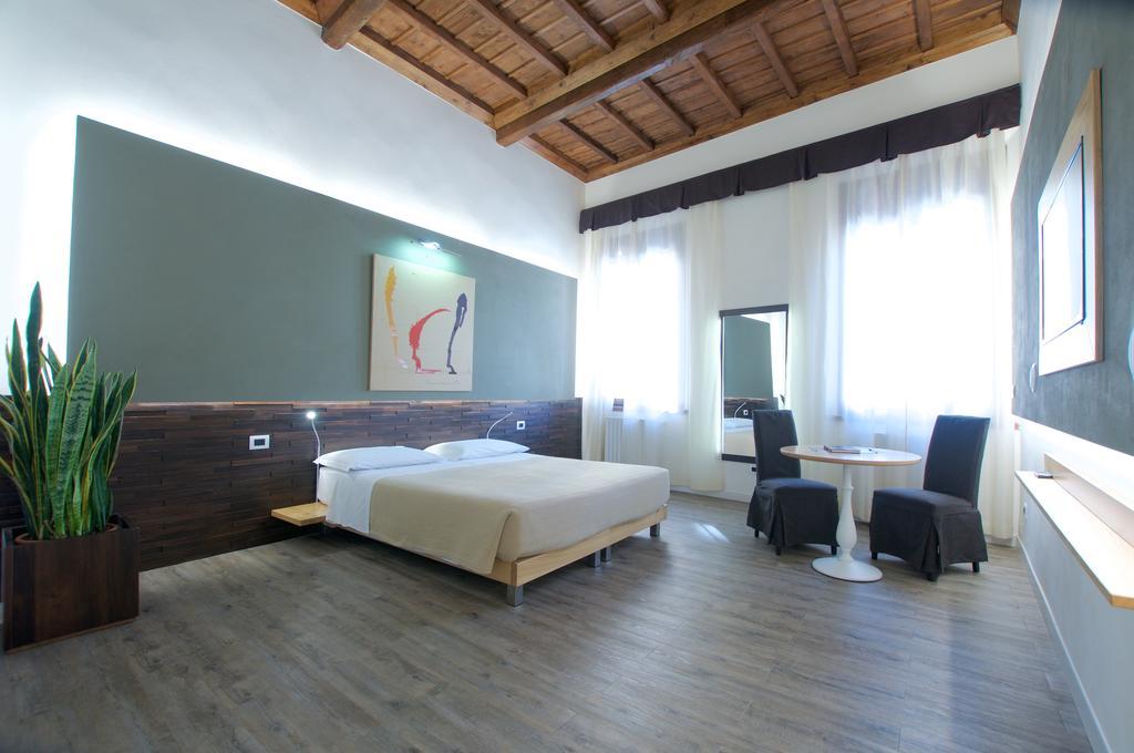 Alkimia Smart Rooms Феррара Екстер'єр фото
